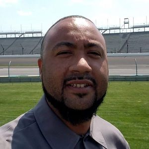 Meet your Posher, Victor